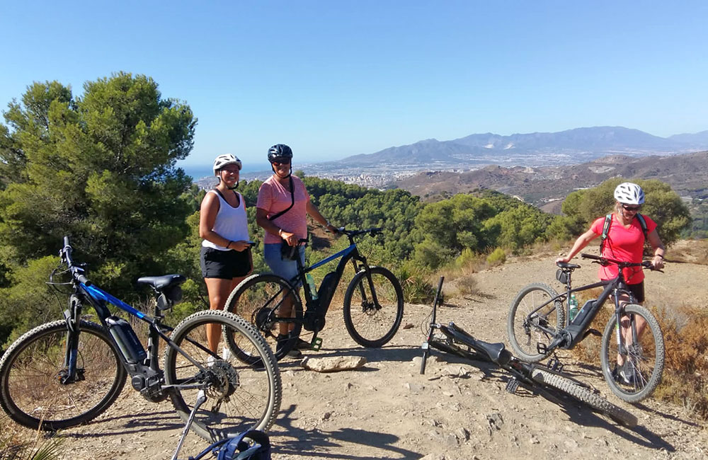 Guided E-MTB tour Malaga in Montes de Malaga Viewpoint