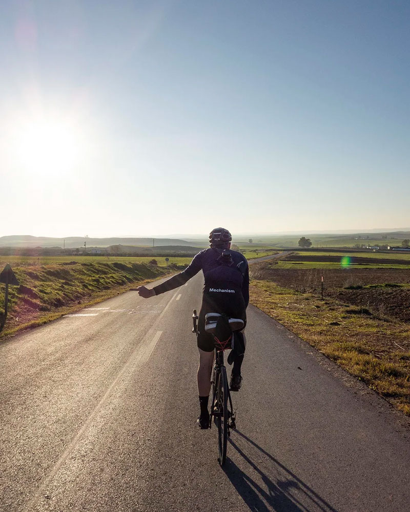 notr dame the cyclistes 08