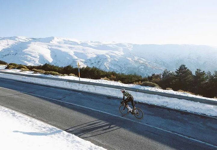 The best cycling routes in Sierra Nevada