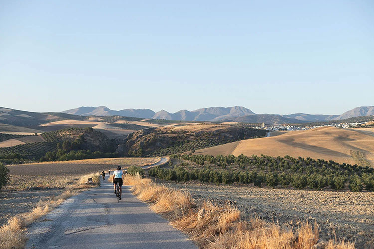 Cycling travel jorney to the mountains on the East of Malaga